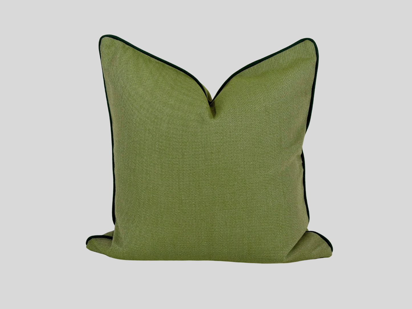 Green cushion cover with piping 50x50