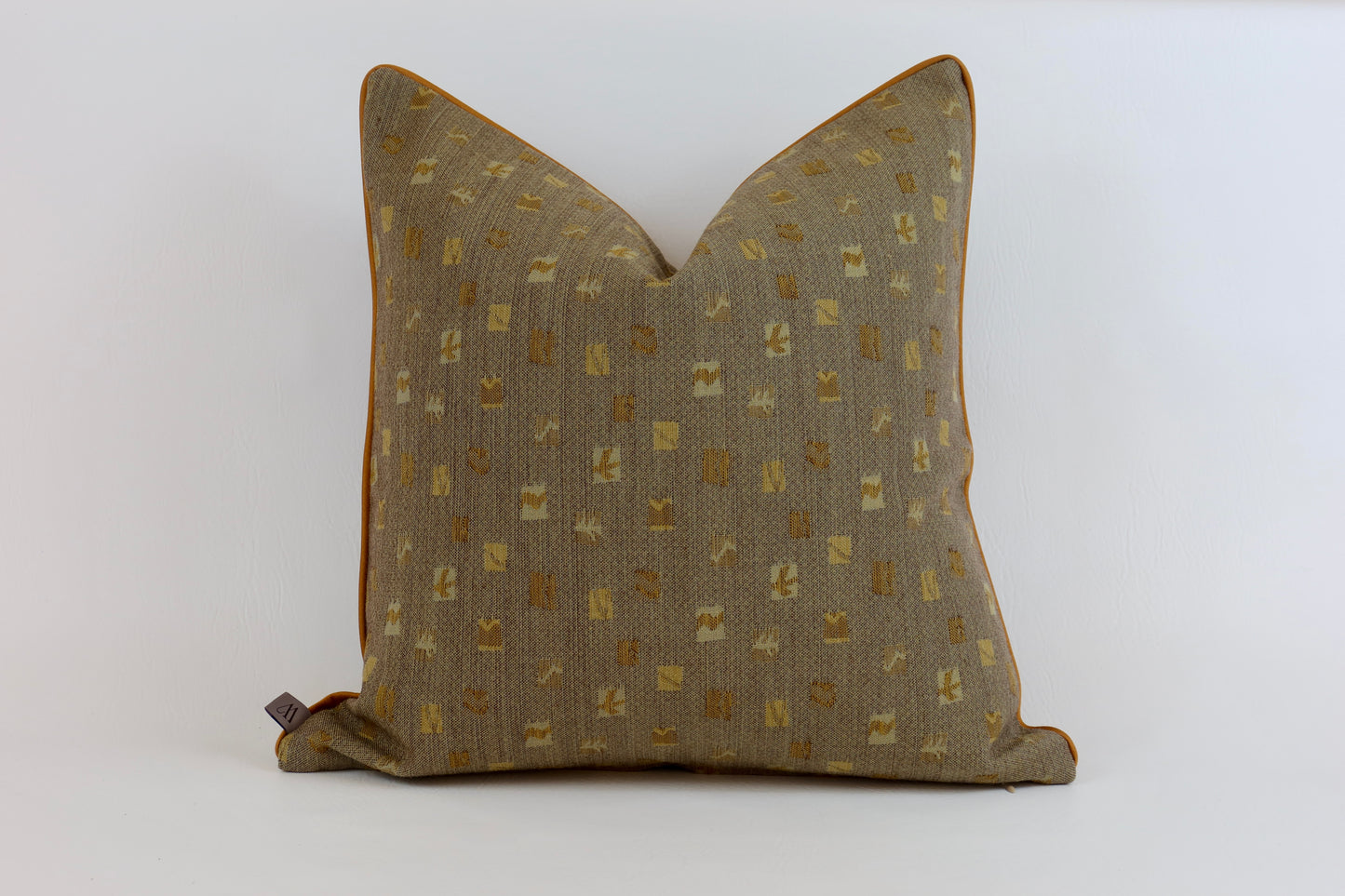 Taupe patterned cushion cover 50x50