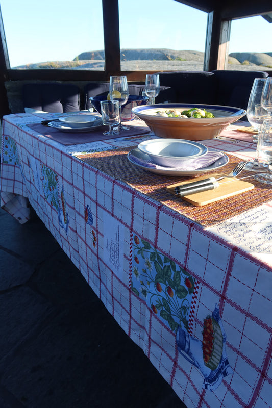 Summer garden tablecloth