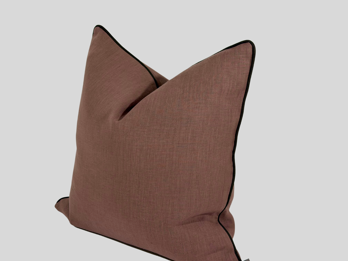 Plum cushion cover 50x50