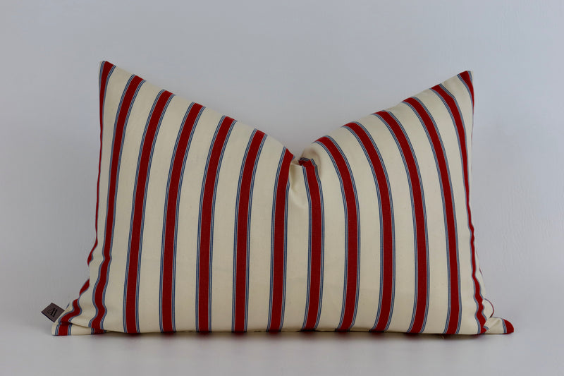 Red striped cushion cover 40x60