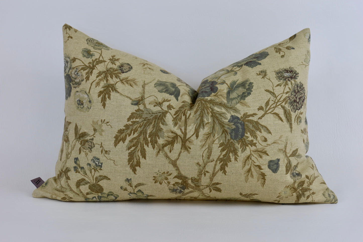 Beige floral cushion cover 40x60