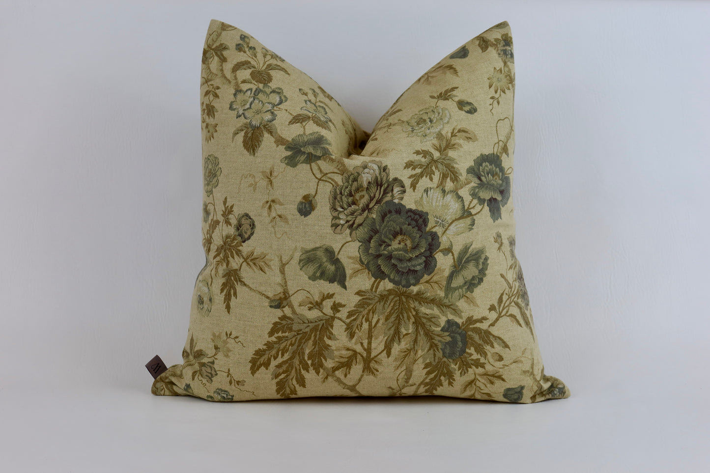 Beige floral cushion cover 50x50