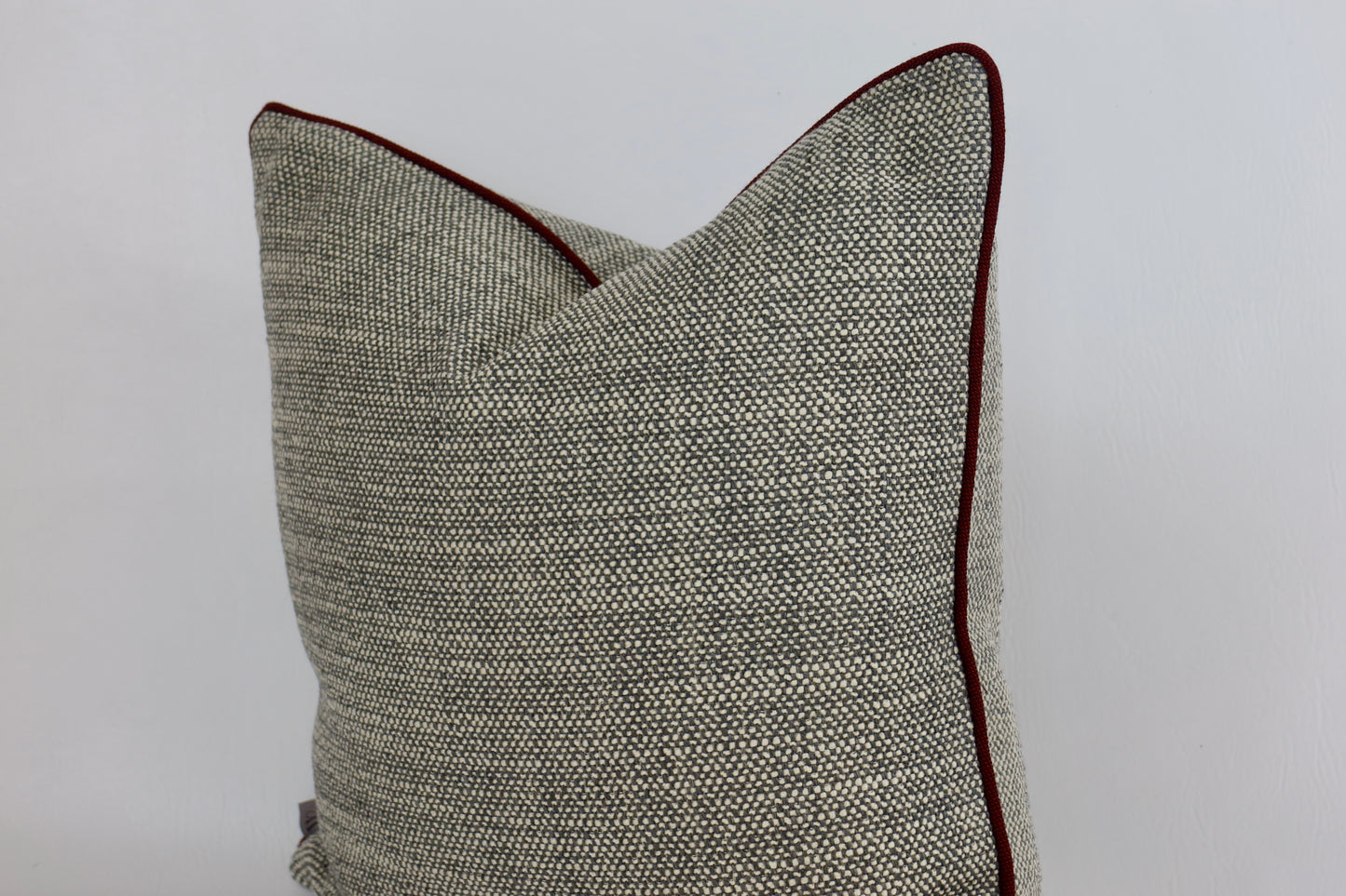 Grey textured cushion cover 50x50