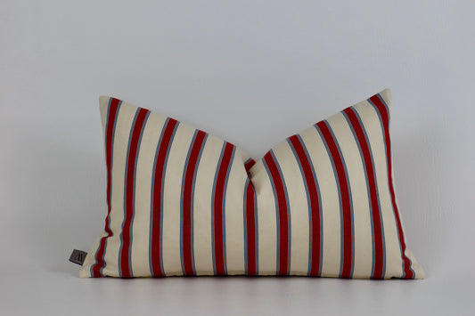 Red striped cushion cover 30x50
